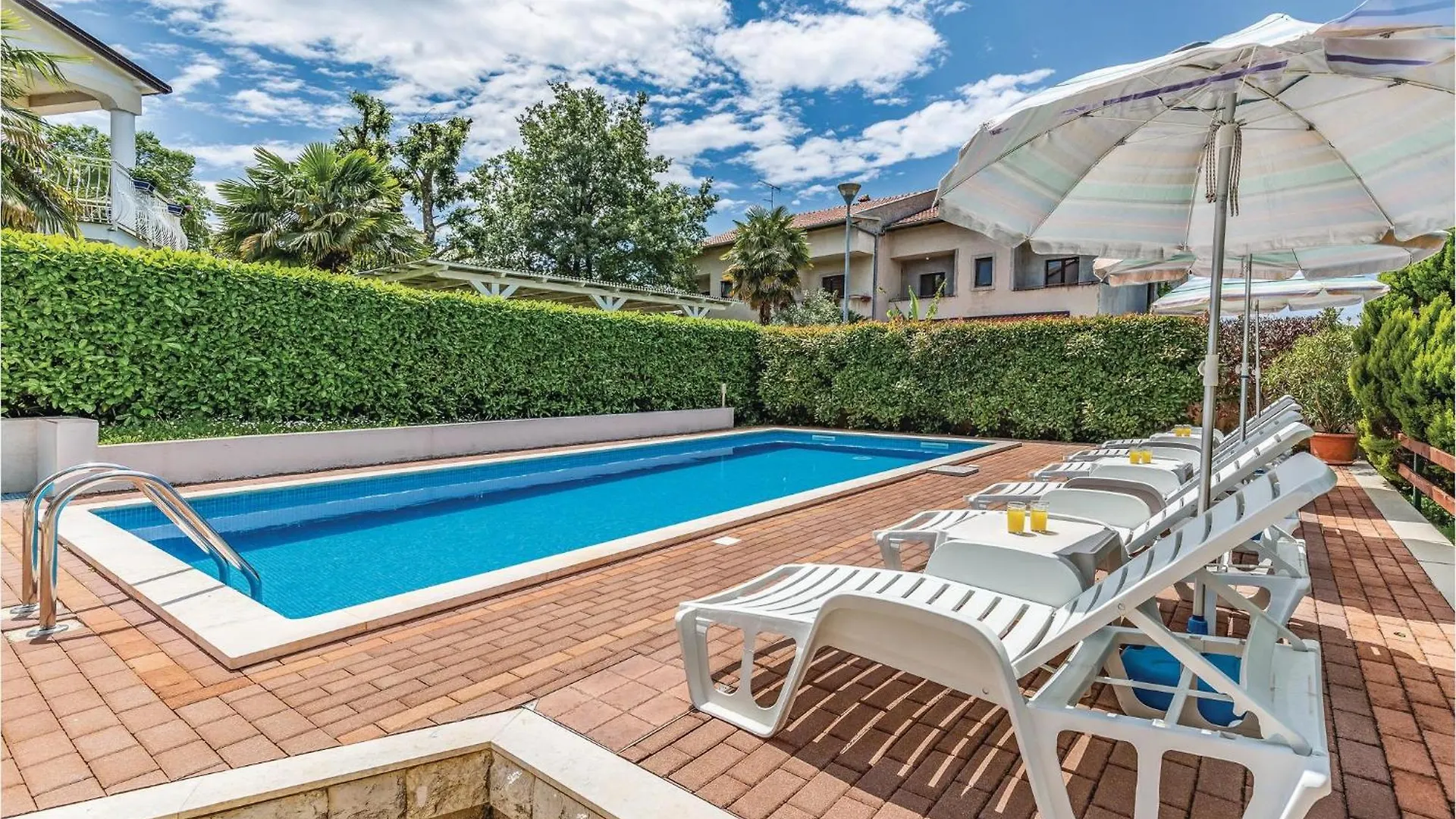 Nice Apartment In Porec With Wifi
